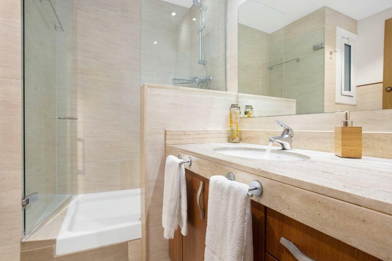 Stay U-Nique Apartments Provenca Barcelona Ngoại thất bức ảnh